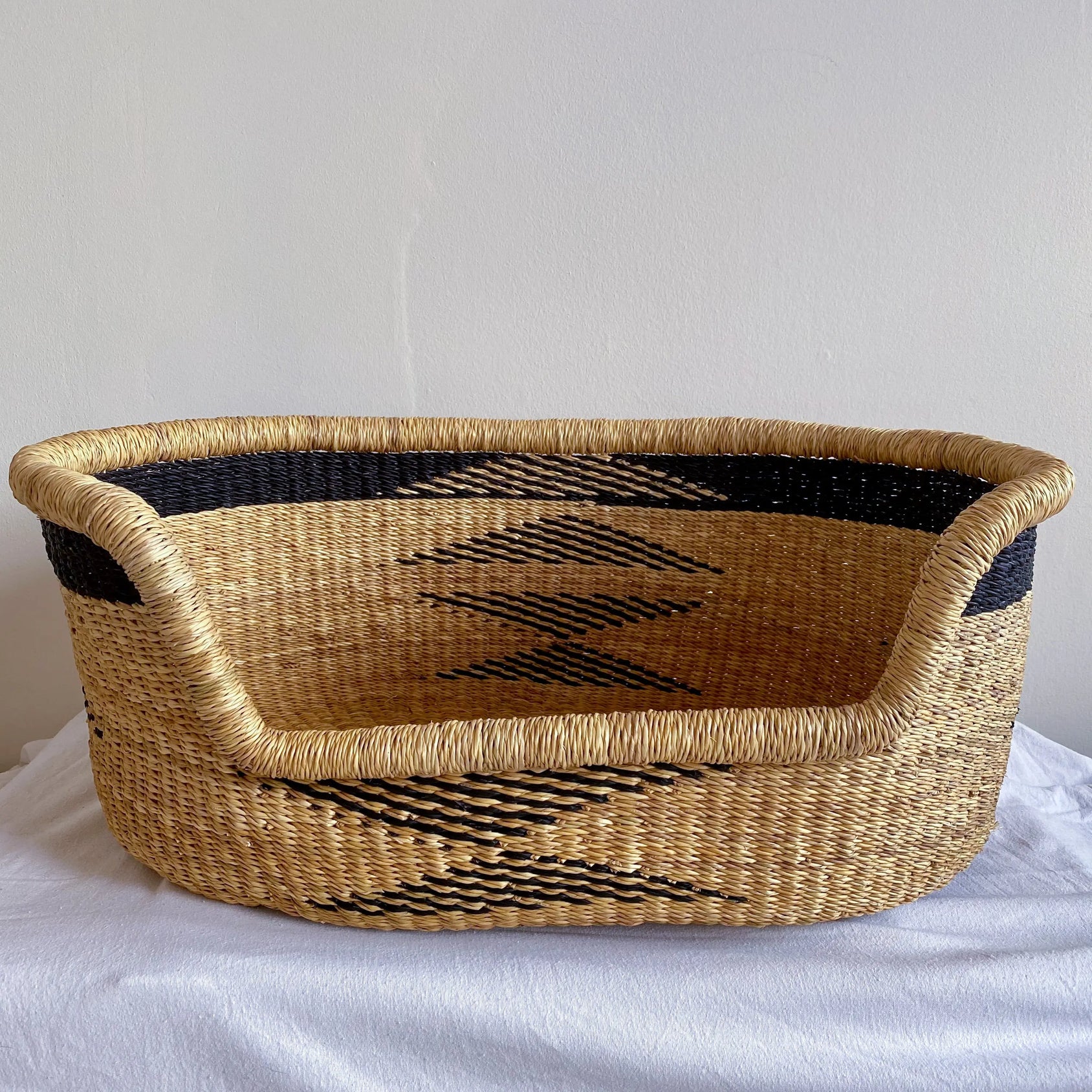 Dog Bed S no. 1 Mambo Baskets