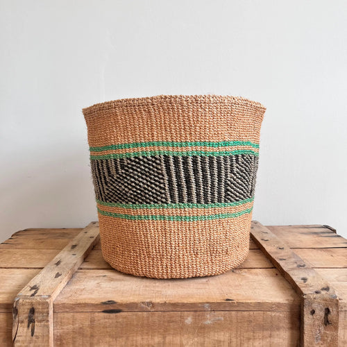 Traditional Taita basket L No. 7 Mambo Baskets