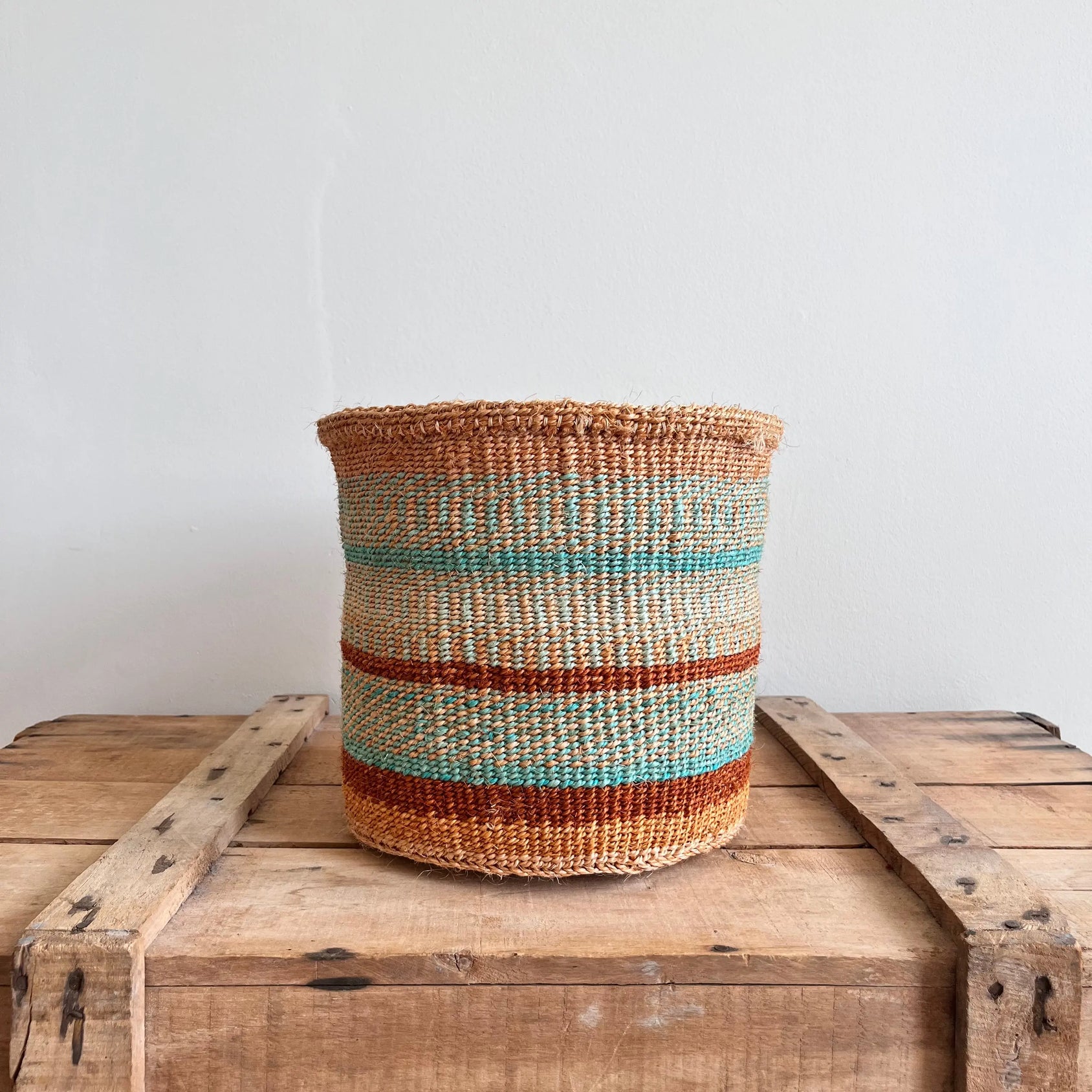 Traditional Taita basket M No. 1 Mambo Baskets