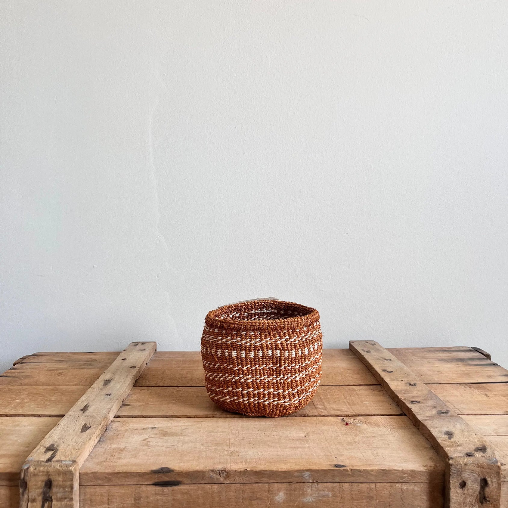 Traditional Taita basket XS No. 8 Mambo Baskets