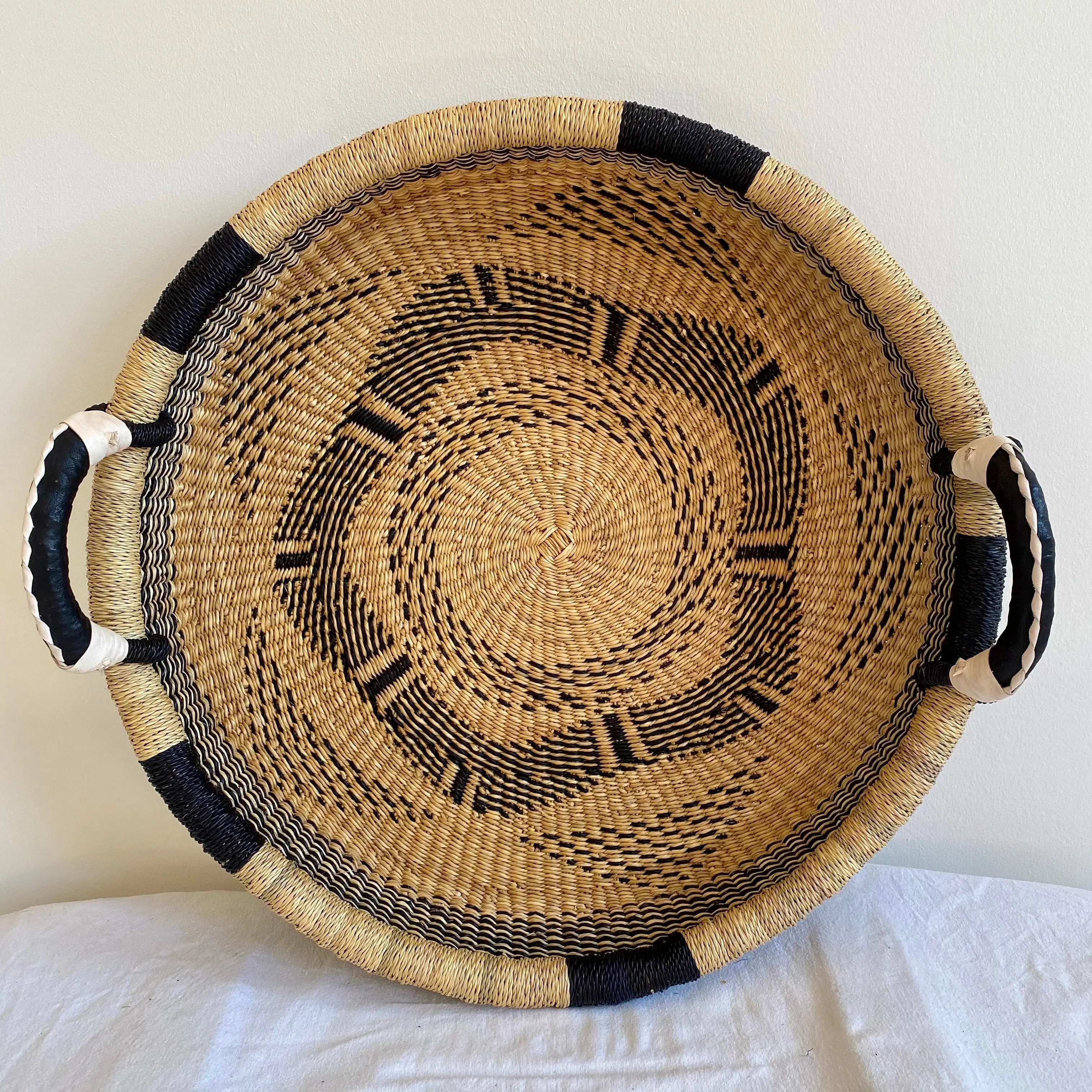 Wall hanging - Tray No. 3 Mambo Baskets