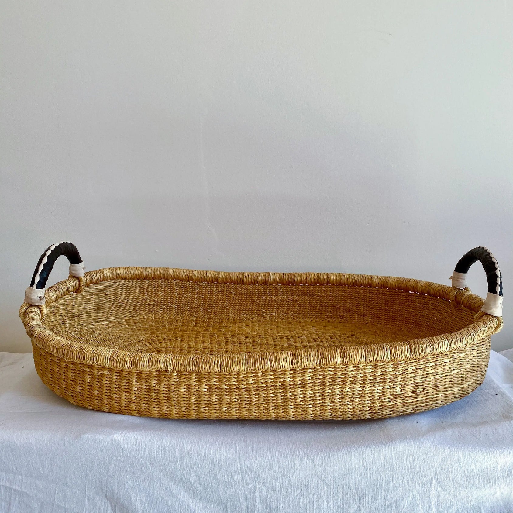 baby changing basket natural Mambo Baskets